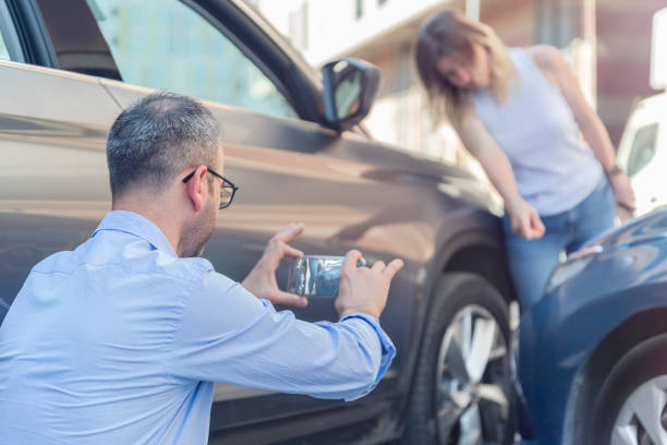 Professional Car Insurance Near Me technician working in Iowa, LA